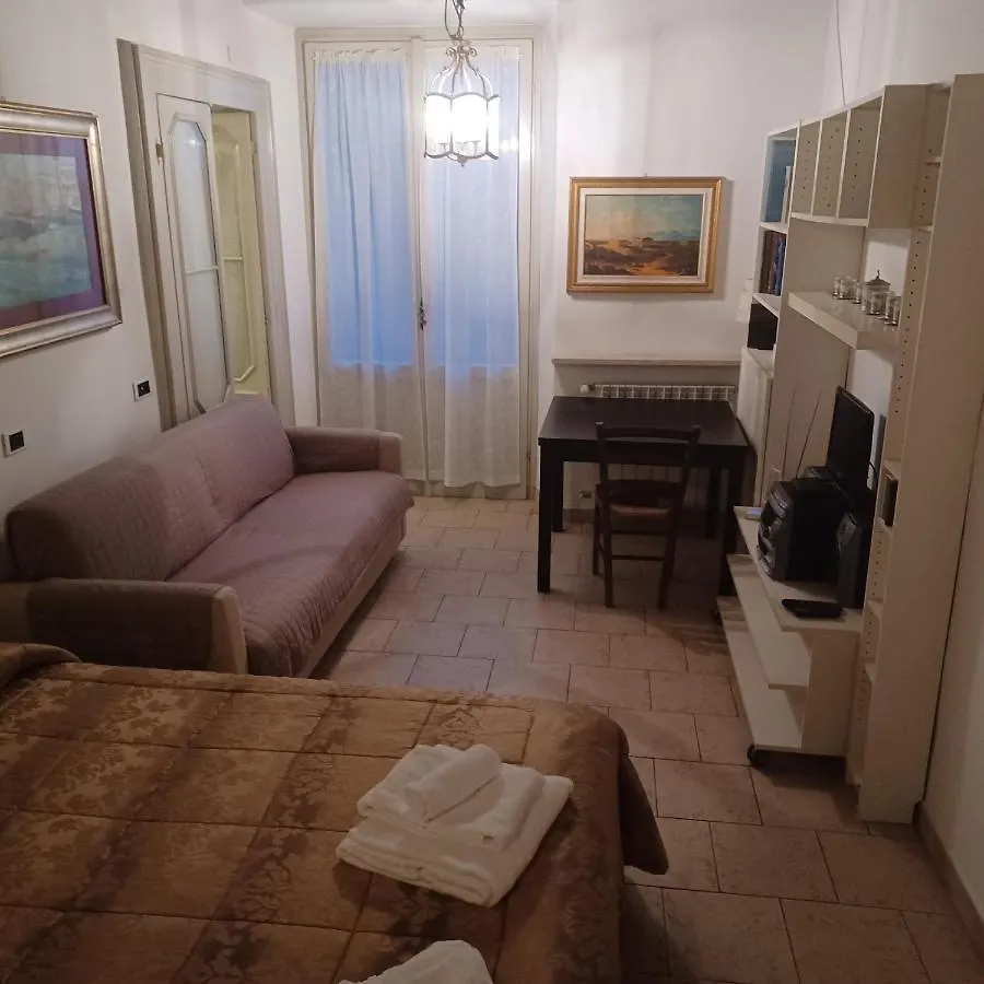 贝尔加莫 Donizetti House酒店
